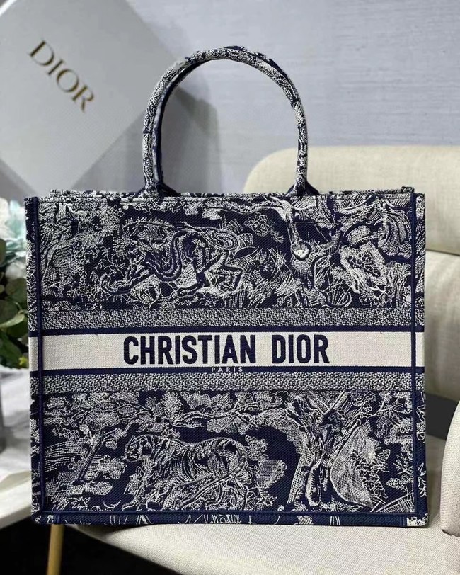 DIOR BOOK TOTE Blue Toile de Jouy Reverse Embroidery M1286ZR