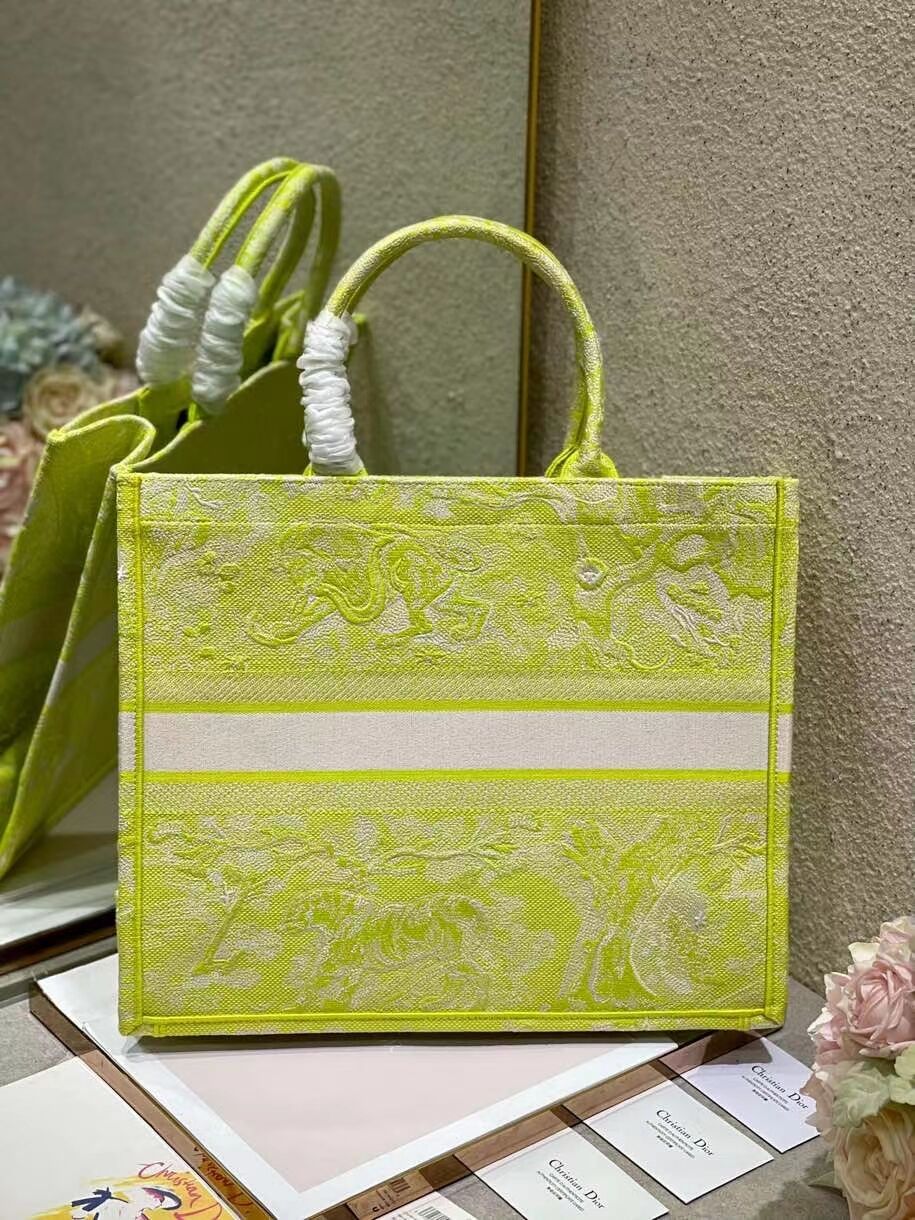 DIOR BOOK TOTE Lime Toile de Jouy Reverse Embroidery M1286ZR