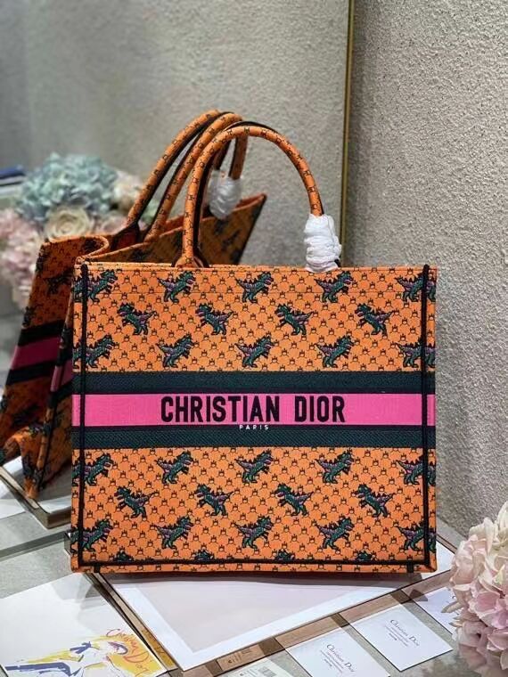 DIOR BOOK TOTE Orange Multicolor Dragon & Fire Embroidery M1286ZR