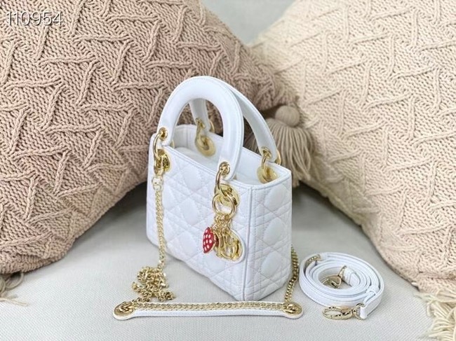 MINI LADY DIOR BAG Cannage Lambskin M0505OC white