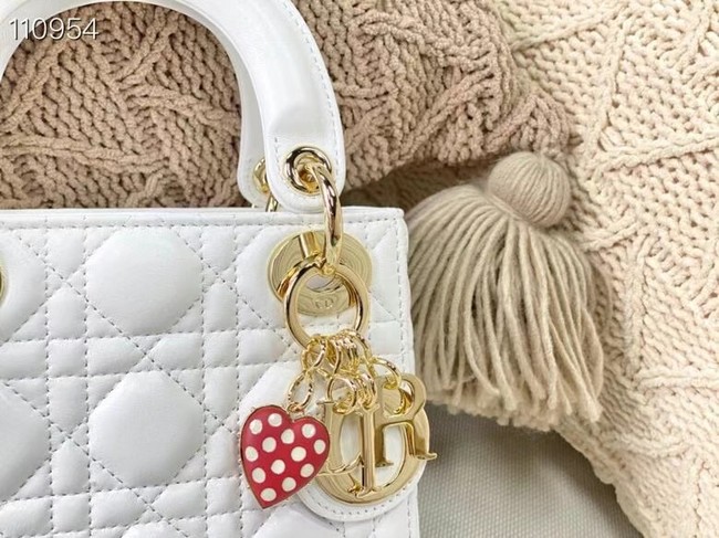 MINI LADY DIOR BAG Cannage Lambskin M0505OC white