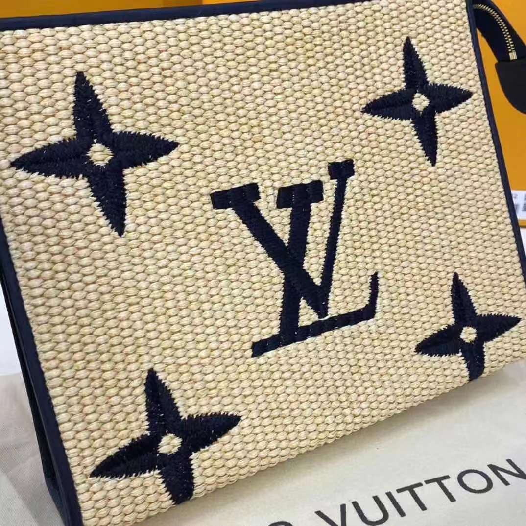 Louis Vuitton POCHETTE VOYAGE MM M30762 blue