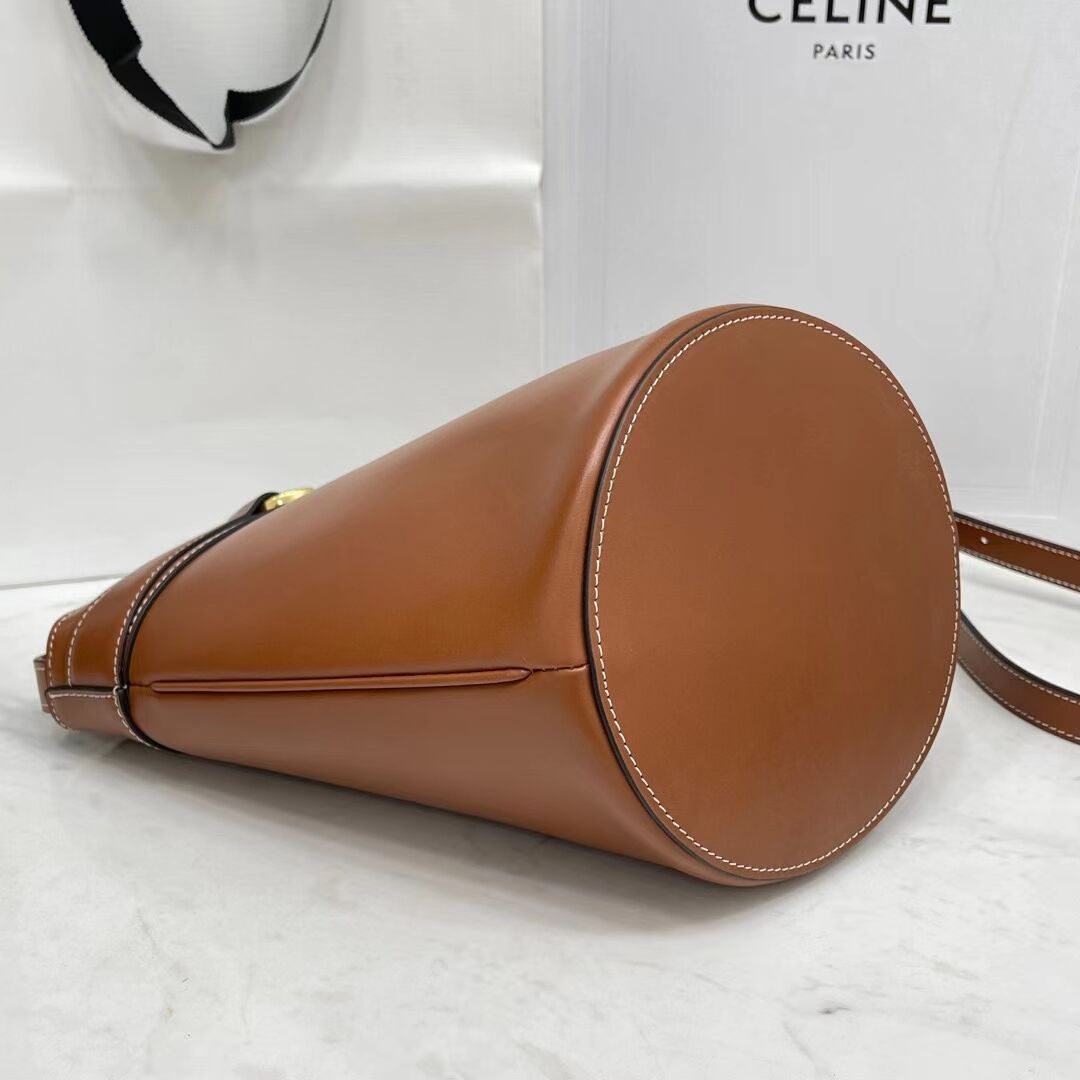 Celine BUCKET BAG IN SHINY CALFSKIN CR92072 brown