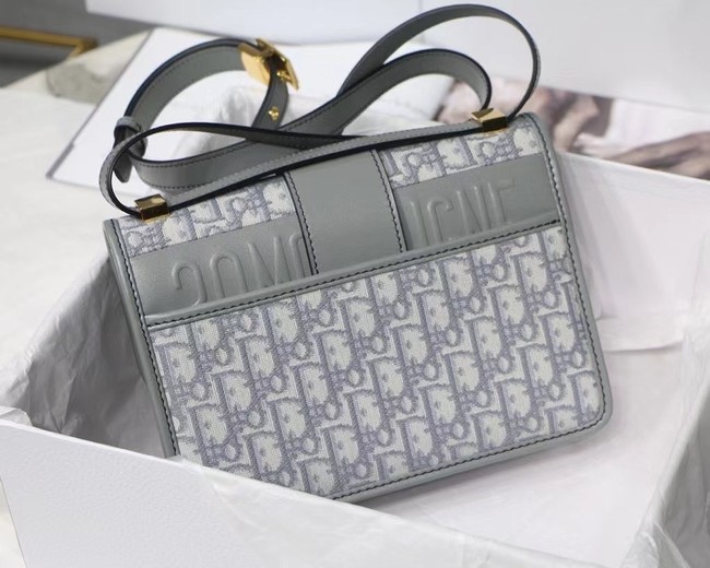 Dior 30 MONTAIGNE BAG Oblique Jacquard M9203UT Gray