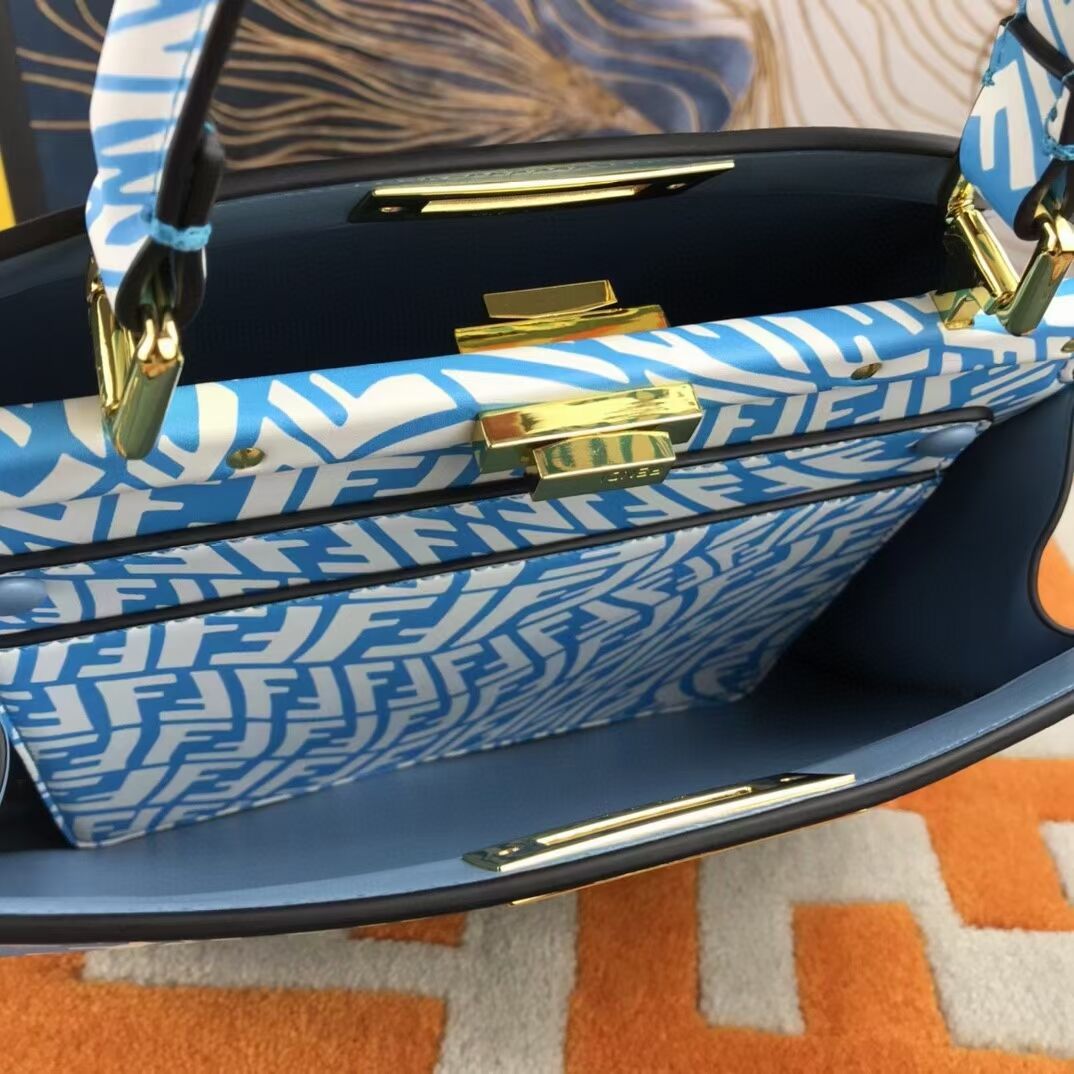 Fendi PEEKABOO ISEEU MEDIUM blue and white FF Vertigo leather bag 8BN321AGK