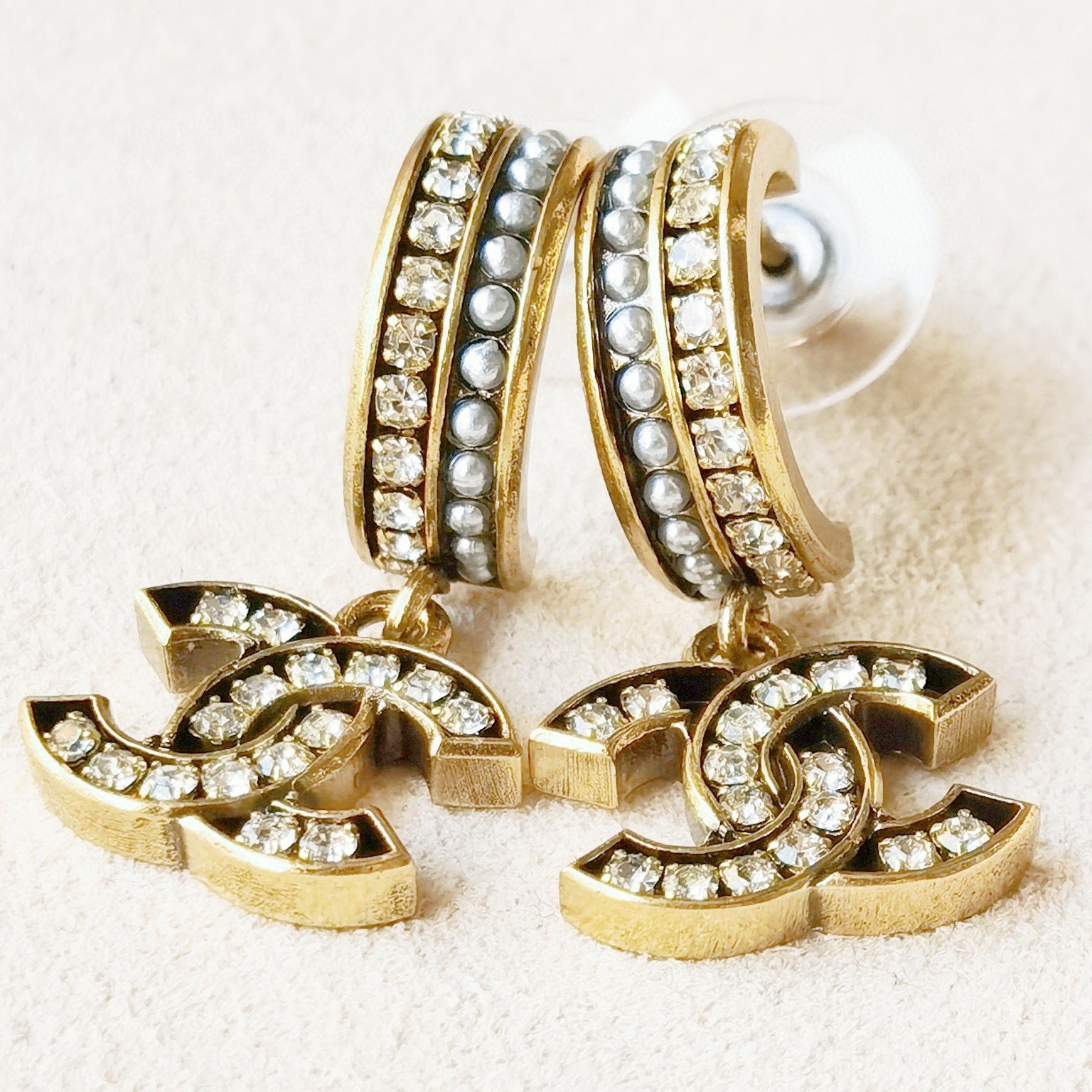 Chanel Earrings CE6590