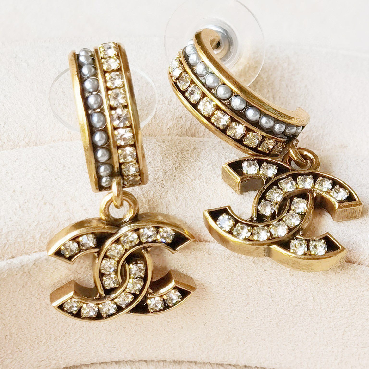 Chanel Earrings CE6590