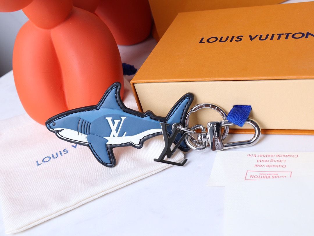 Louis Vuitton Aquatice Bag Charm and Key Holder LV32698