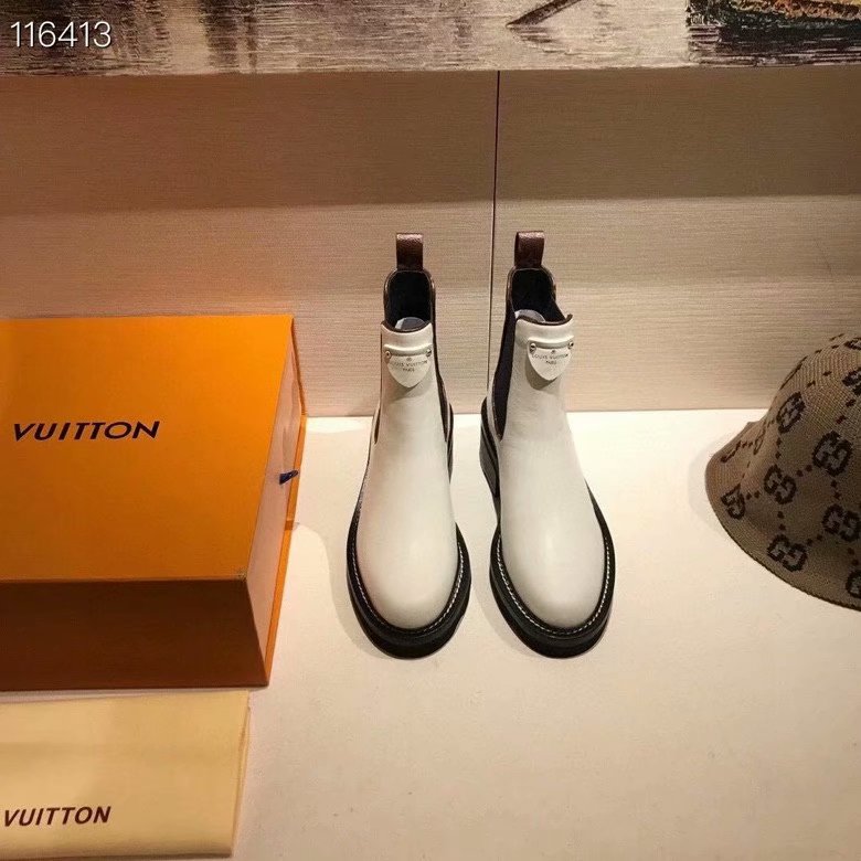 Louis Vuitton Shoes LV1118LS-1