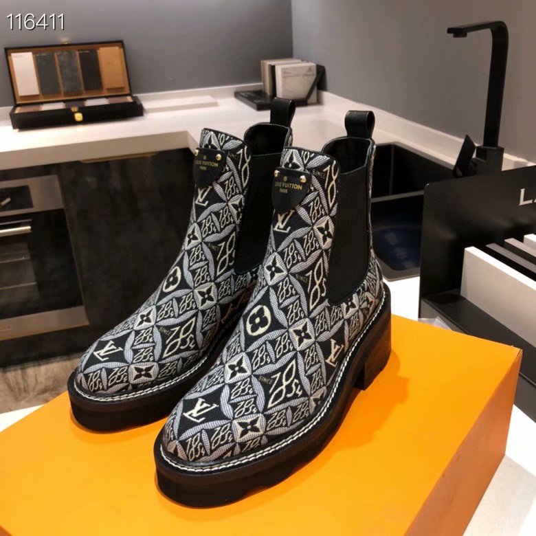 Louis Vuitton Shoes LV1118LS-3