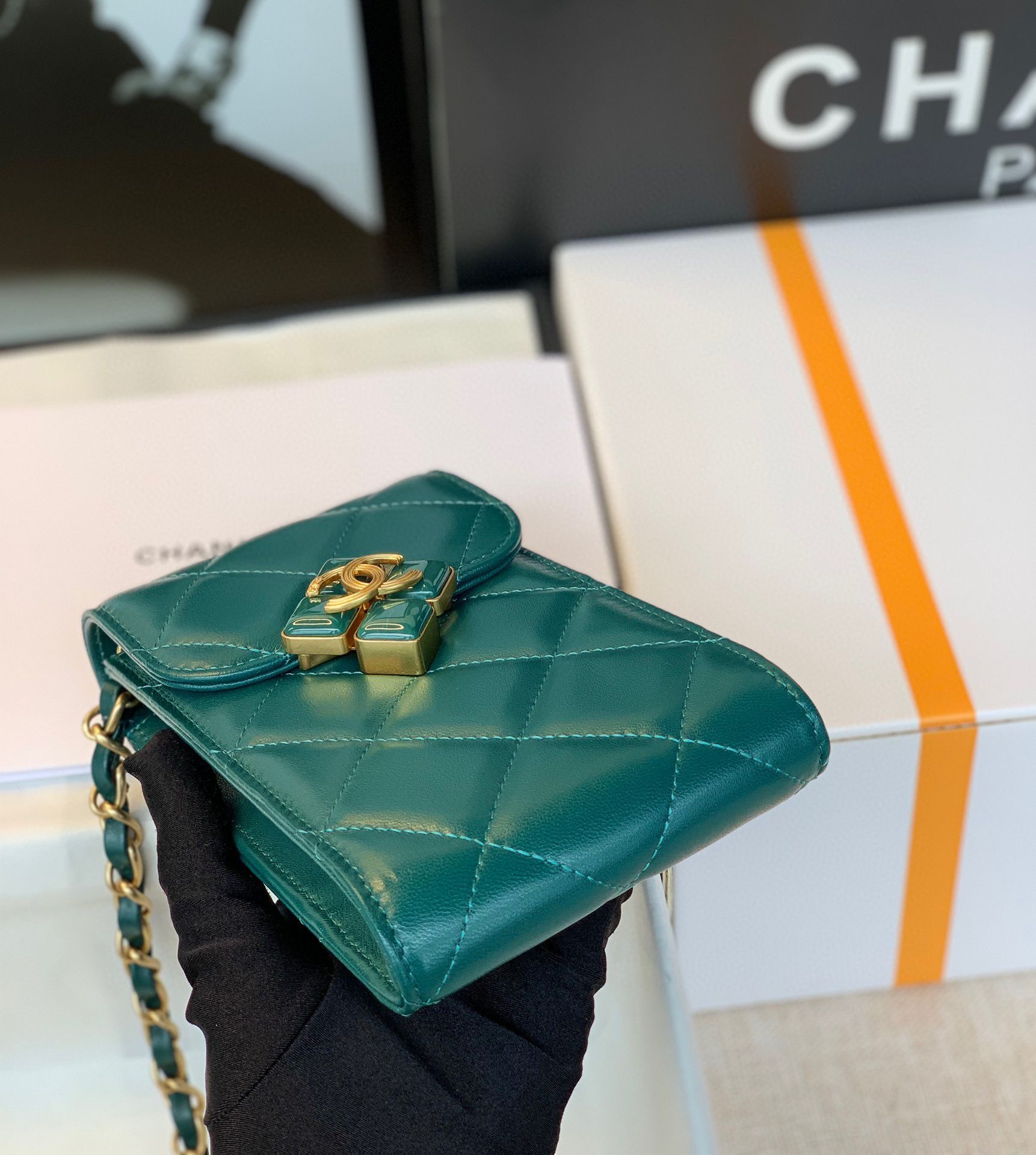 CHANEL Mobile phone case Card Holder AP1188 Green