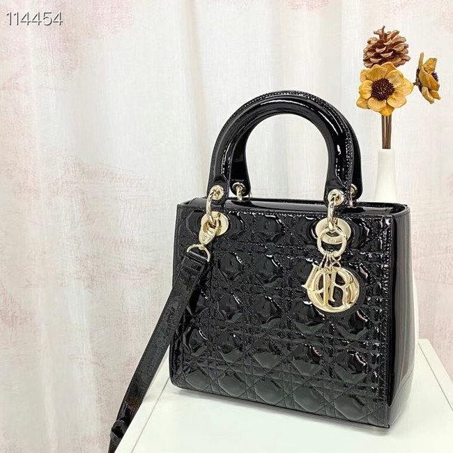 MEDIUM LADY DIOR BAG Black Patent Cannage Calfskin M0565OW