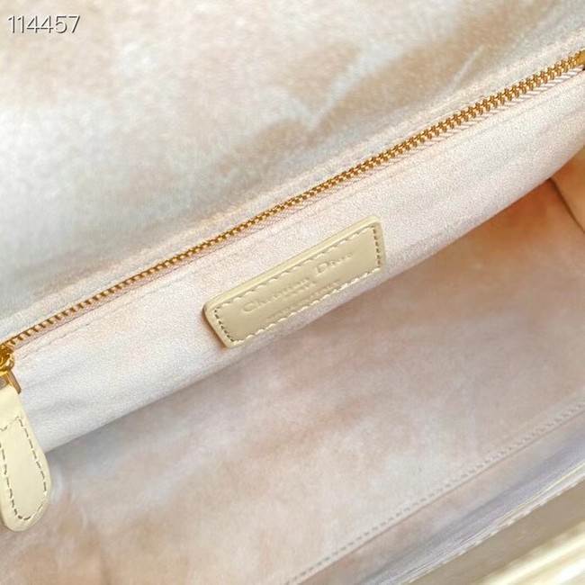 MEDIUM LADY DIOR BAG Beige Patent Cannage Calfskin M0565OW