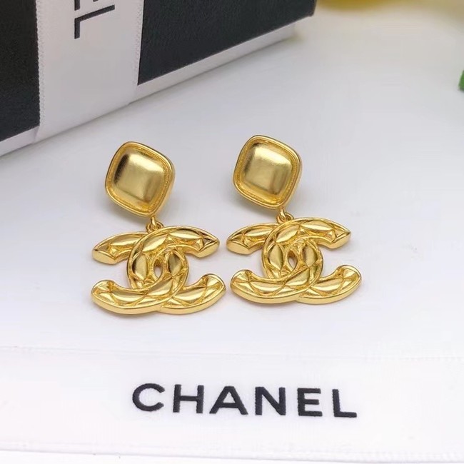 Chanel Earrings CE6651