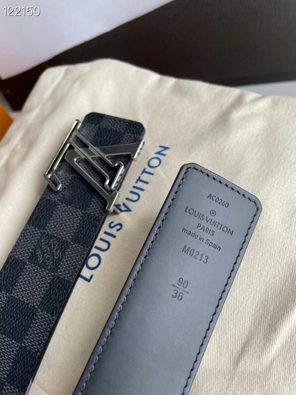 Louis Vuitton INITIALES 40MM REVERSIBLE BELT M0214T