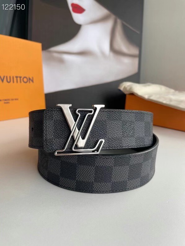 Louis Vuitton INITIALES 40MM REVERSIBLE BELT M0214T