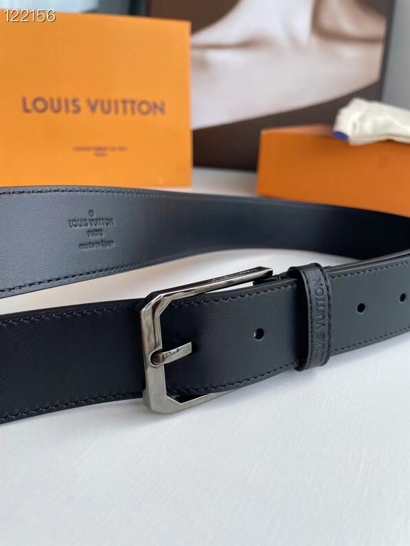 Louis Vuitton calf leather 35MM BELT MP312V