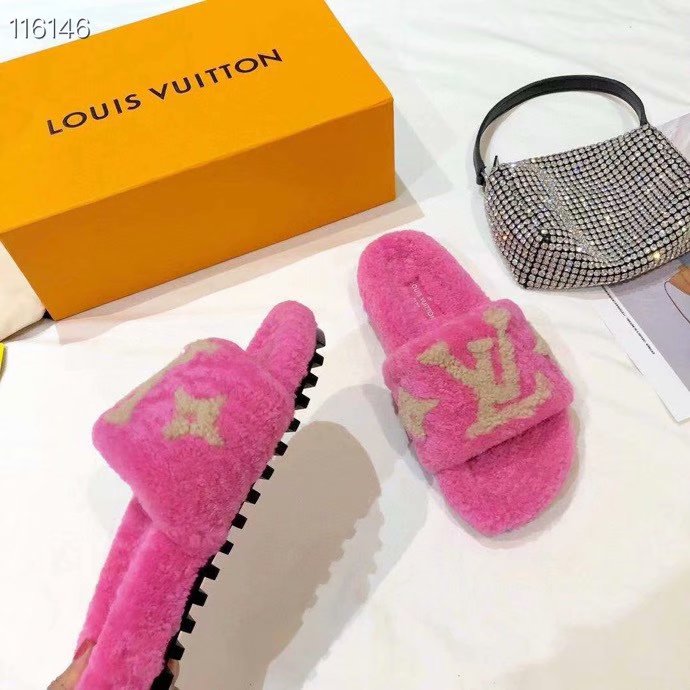 Louis Vuitton Shoes LV1123KK-1