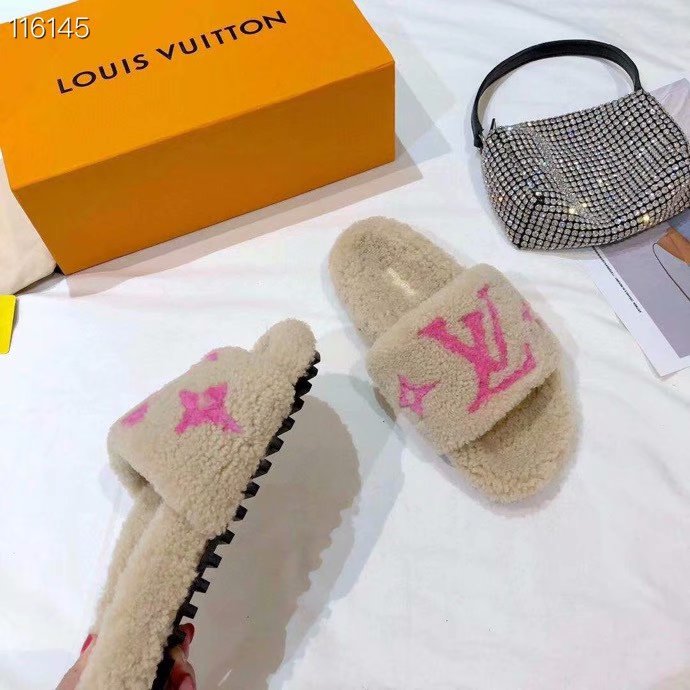 Louis Vuitton Shoes LV1123KK-2