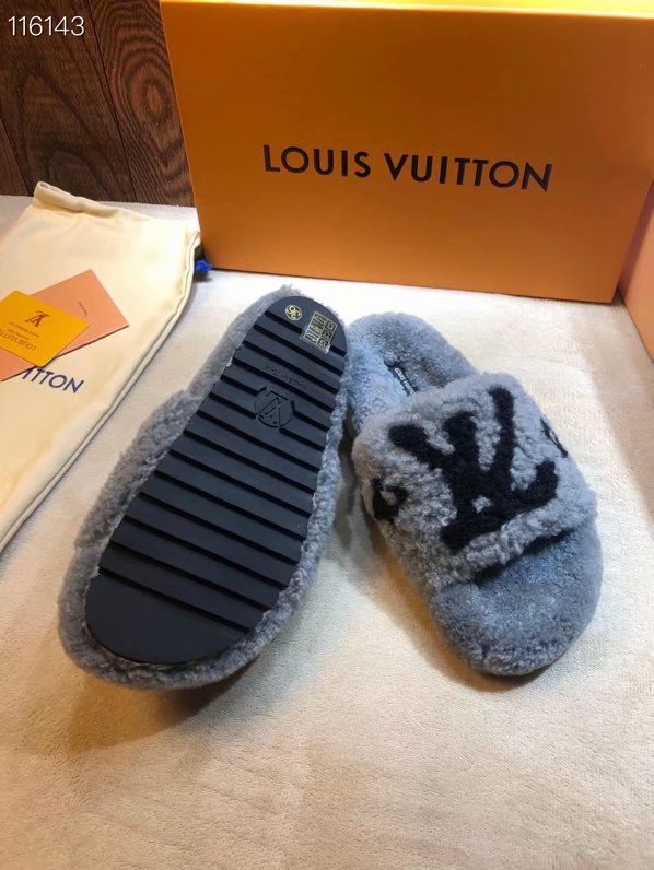 Louis Vuitton Shoes LV1123KK-6