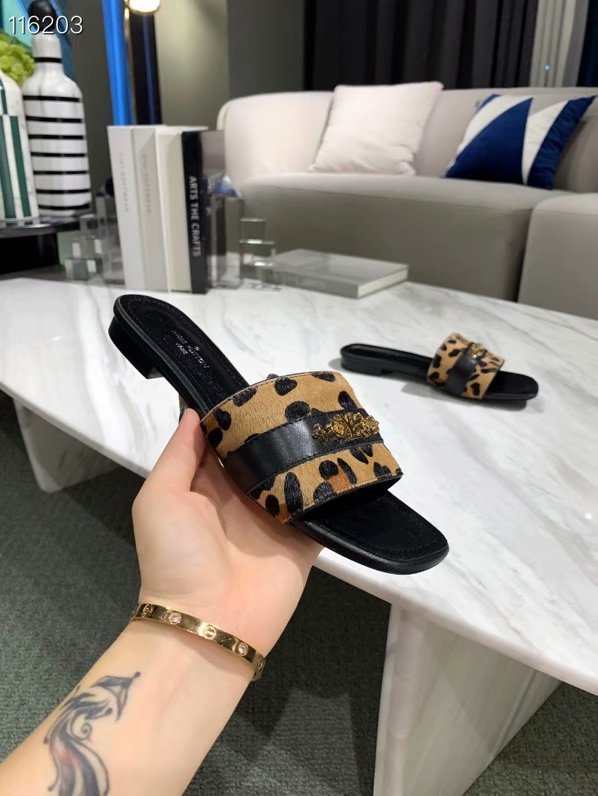 Louis Vuitton Shoes LV1124DS-1