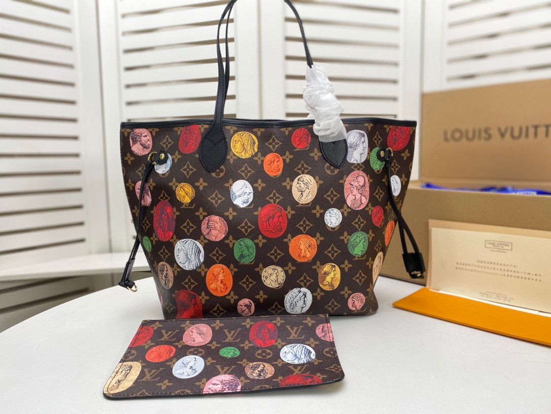 Louis Vuitton Neverfull Monogram MM M45923 Coin