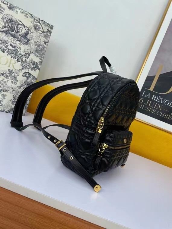 SMALL DIOR BACKPACK Cannage Lambskin M9222U black