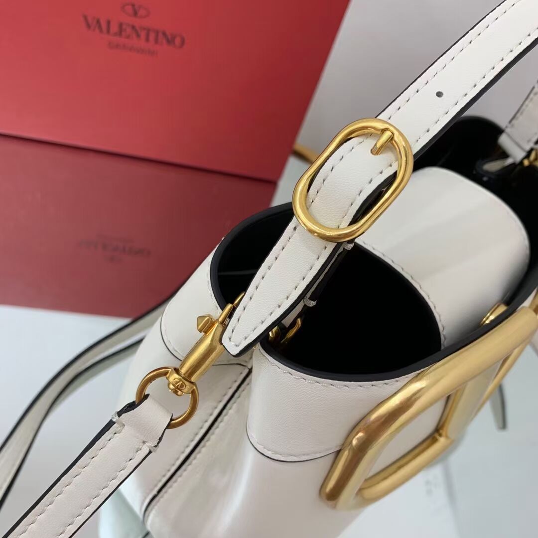 VALENTINO calf leather handbag V0754 white