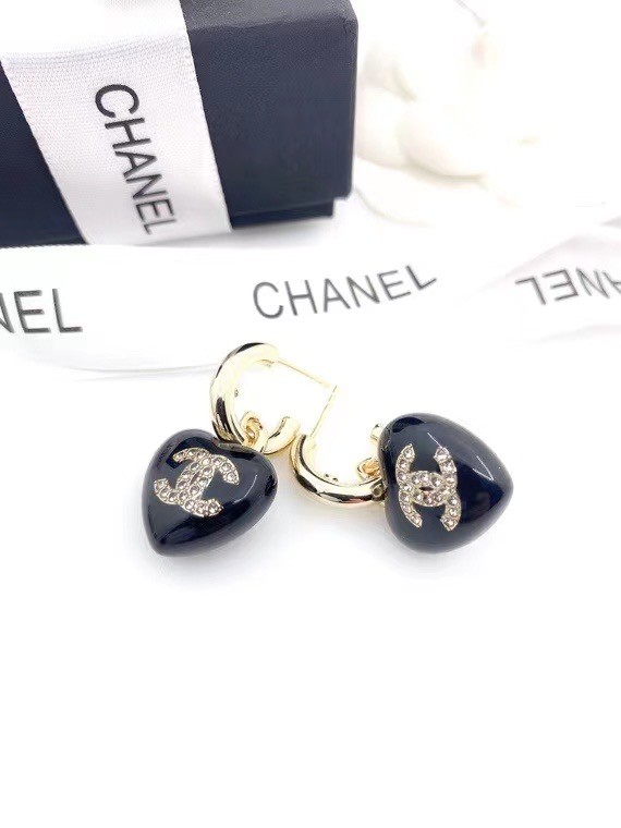 Chanel Earrings CE6702