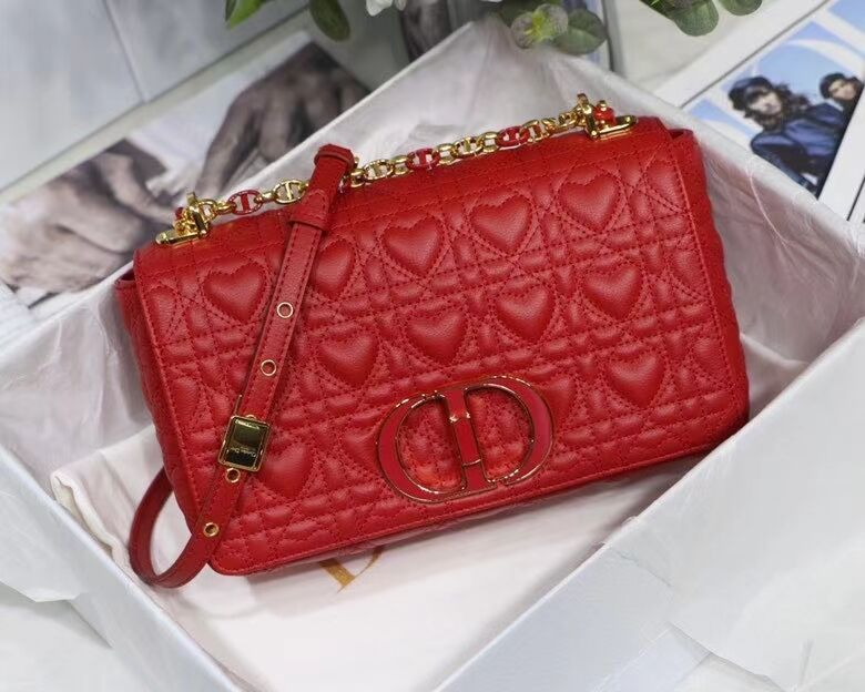 MEDIUM DIORAMOUR DIOR CARO BAG Cannage Calfskin with Heart Motif M9242WNG Bright Red