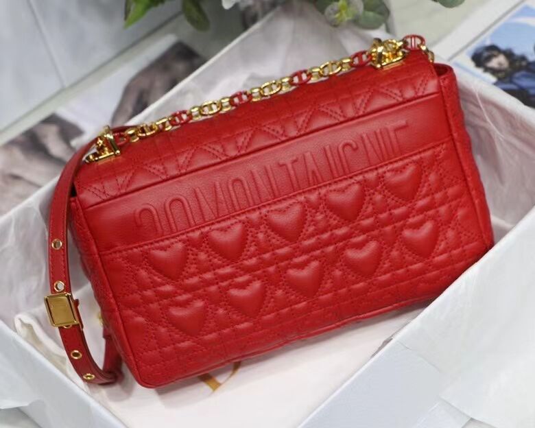 MEDIUM DIORAMOUR DIOR CARO BAG Cannage Calfskin with Heart Motif M9242WNG Bright Red