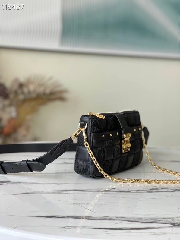 Louis Vuitton POCHETTE TROCA M59048 black