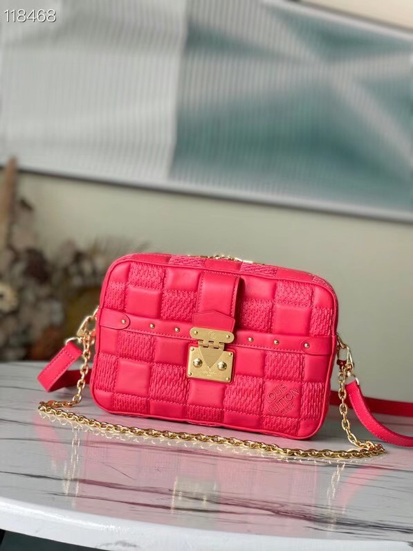 Louis Vuitton TROCA MM M59114 Pink