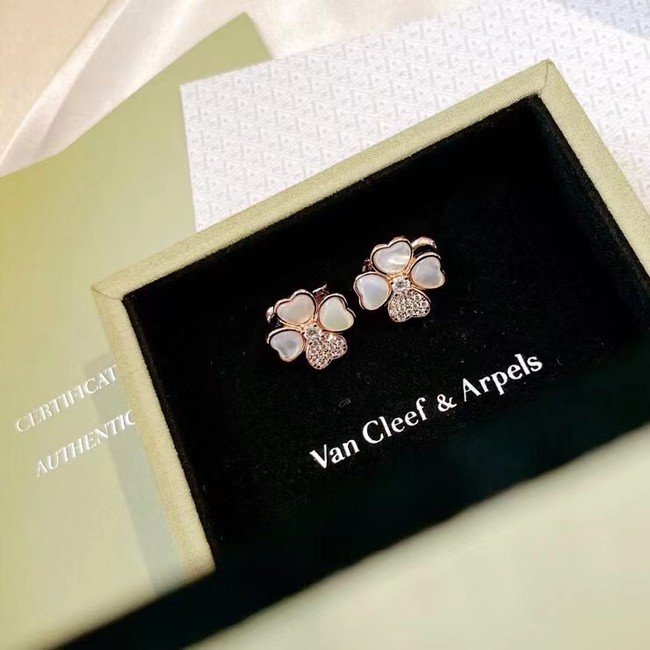 Van Cleef & Arpels Earrings CE6777