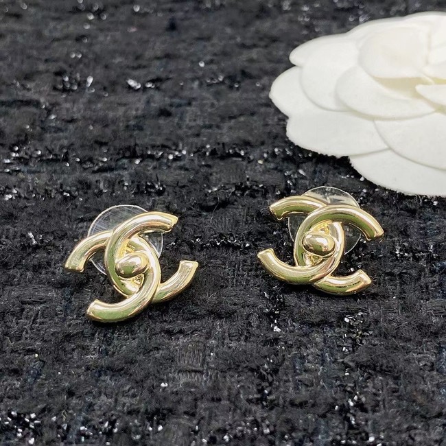 Chanel Earrings CE6902