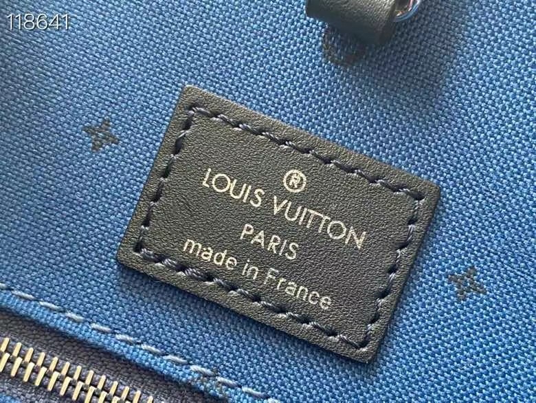 Louis Vuitton ONTHEGO MM M45118 blue