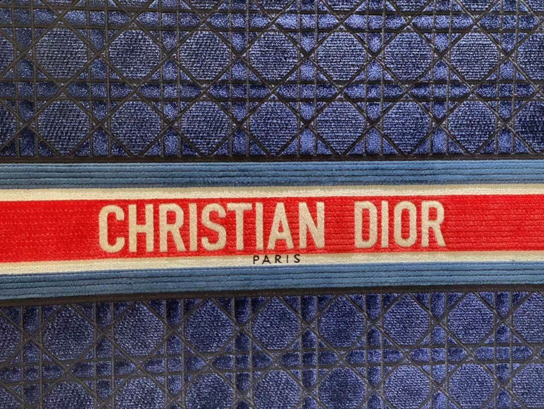 DIOR BOOK TOTE Velvet M1286 Dark Blue