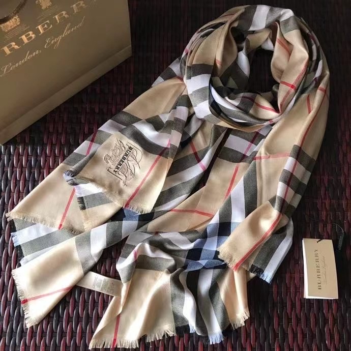 Burberry scarf Wool&Cashmere 33677