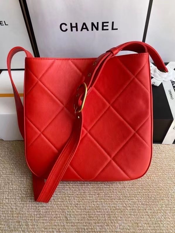 Chanel leather Shoulder Bag AS2844 red