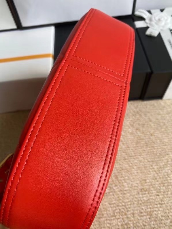 Chanel leather Shoulder Bag AS2844 red