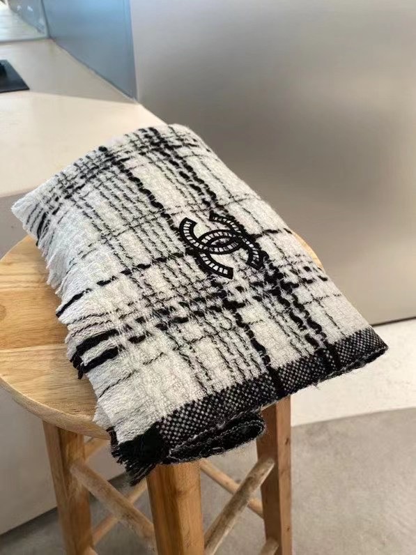 Chanel scarf Wool&Cashmere 33667-1