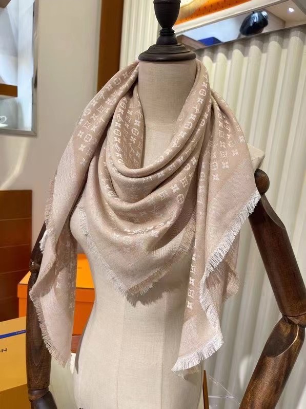 Louis Vuitton scarf Wool&Cashmere 33673-2