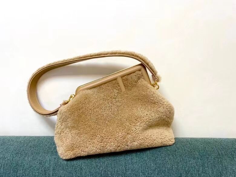 FENDI FIRST MEDIUM sheepskin bag 8BP127AH Beige