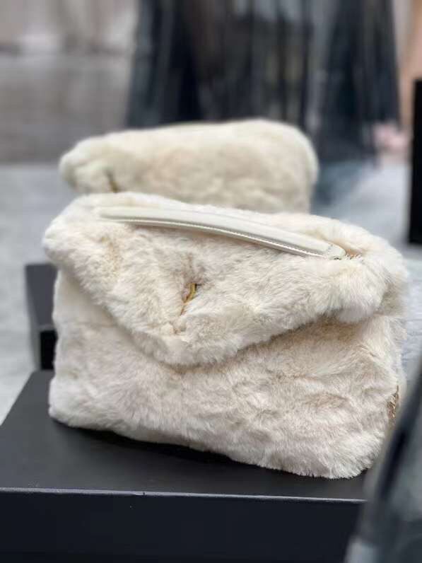 Yves Saint Laurent PUFFER BAG IN MERINO SHEARLING AND LAMBSKIN Y597476 white