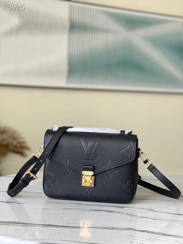 Louis Vuitton POCHETTE METIS M59211 black