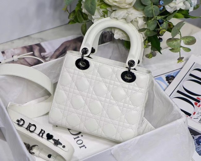 LADY DIOR MY ABCDIOR BAG Cannage Lambskin M0538I white