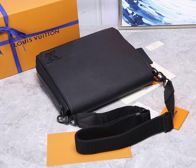 Louis Vuitton MESSENGER M57080 black