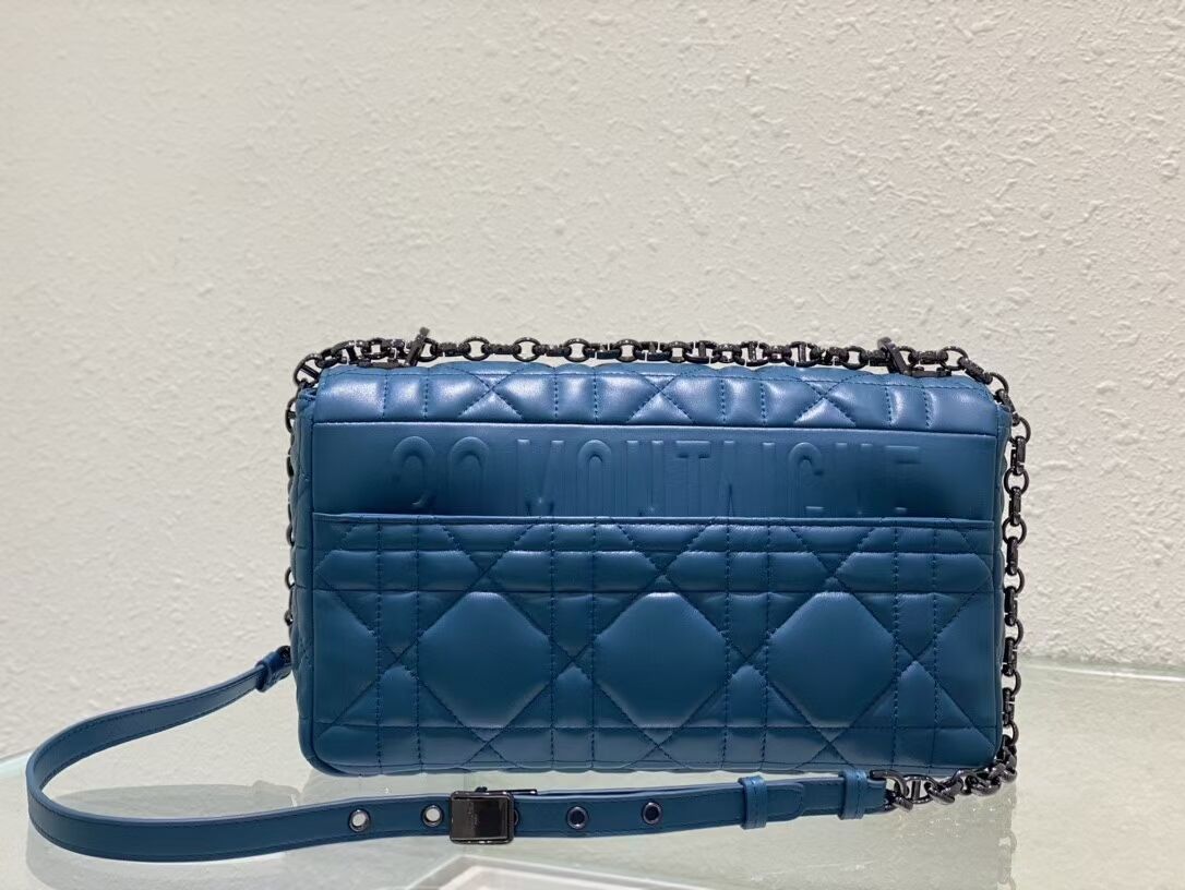 LARGE DIOR CARO BAG Gradient Cannage Lambskin M9243E blue