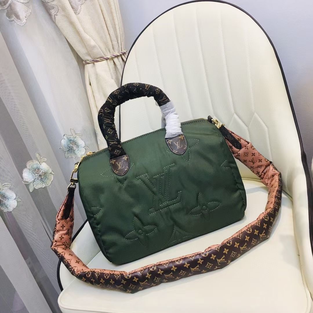 Louis Vuitton SPEEDY BANDOULIERE 30 M59008