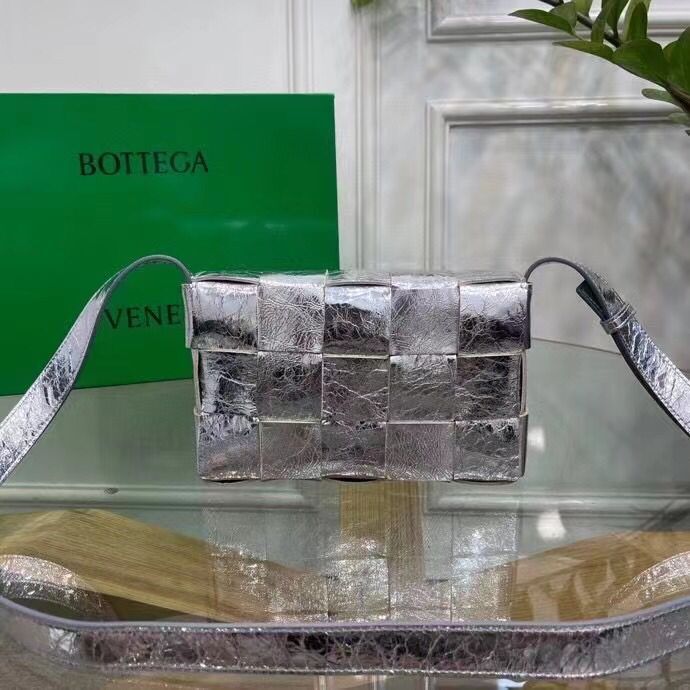 Bottega Veneta CASSETTE Original Leather 666870 Silver